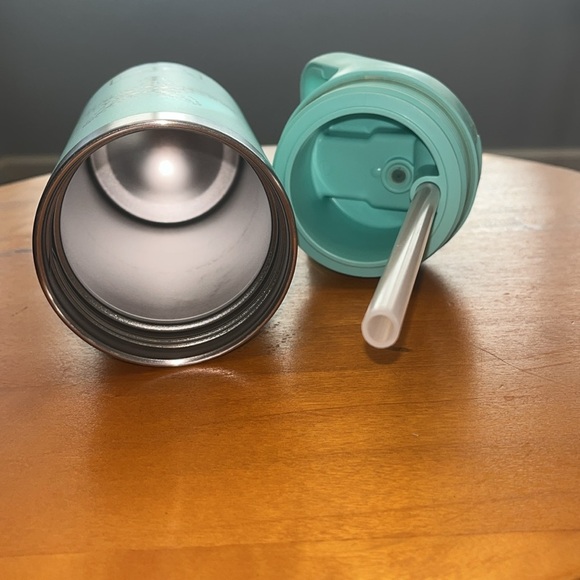 YETI Seafoam Travel Mug - Picture 6 of 6